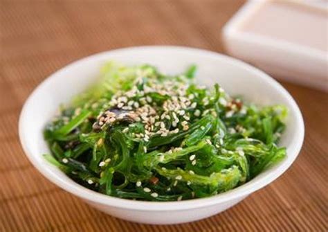 Wakame Seaweed Salad Recipe By Jumano82 Cookpad
