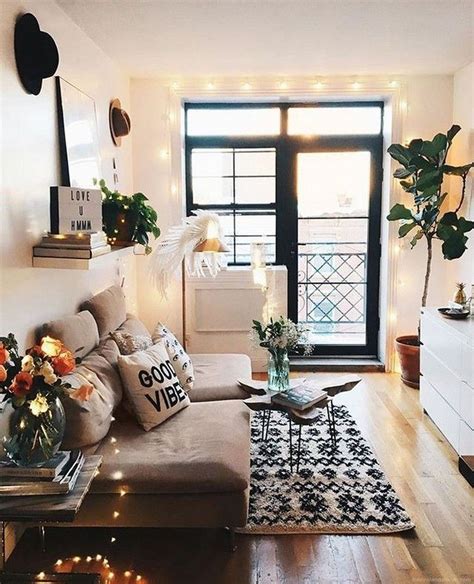 34 The Best Rustic Bohemian Living Room Decor Ideas