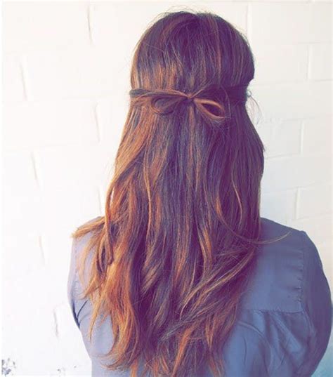 10 Ways To Wear Your Hair Down But Styled In 5 Minutes Second Day Hairstyles Hair Styles
