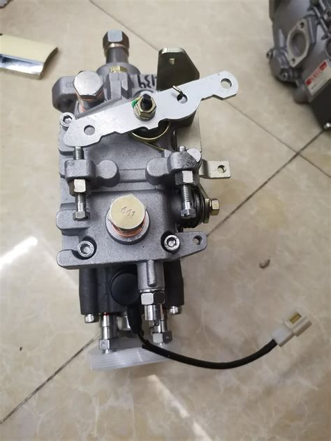 Fuel Injection Pump Fits For Komatsu Engine 4d92e 4d94e 4d98e 4d94le