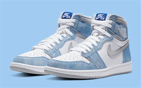 The air jordan 1 continues to get dope new colorways. Official Images // Air Jordan 1 High OG "Hyper Royal ...