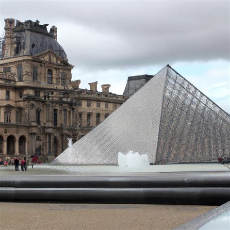 El Museo Del Louvre En París Francia Es Uno De Los Museos De Arte Más