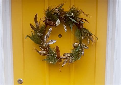 Why We Have Christmas Door Wreaths Britain Explained