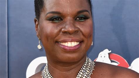 Leslie Jones Stuns In Red Christian Siriano Gown At 'Ghostbusters ...