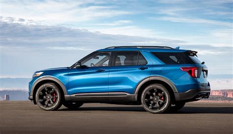 View exterior and interior photos and videos for the 2021 ford® explorer. 2020 Ford Explorer Hybrid Colors, Release Date, Interior ...