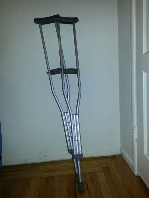My Broken Ankle Day 35 Graduated To Using One Crutch