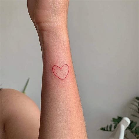 top 71 best small heart tattoo ideas [2020 inspiration guide]