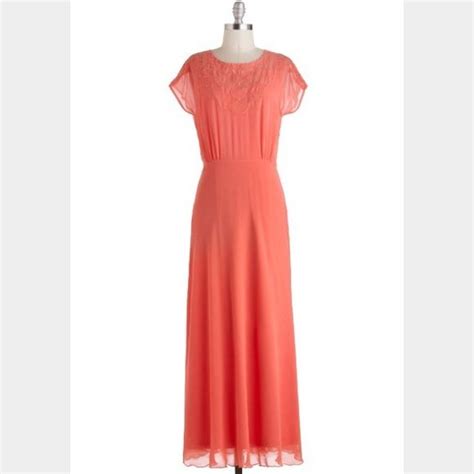 Dreaming In Coral Peach Maxi Dress By Modcloth Peach Maxi Dresses