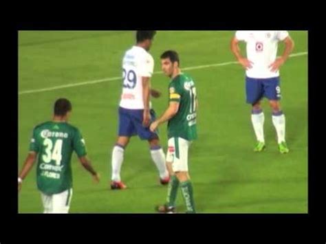 Another 9 matches ended in a peaceful outcome. León vs Cruz Azul Cuna del ftubol mexicano 2013 - YouTube