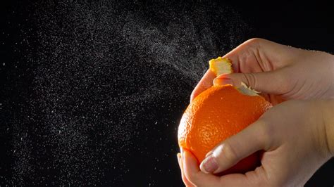 The Easiest Way To Peel An Orange According To Tiktok
