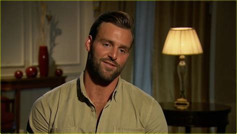 The Bachelorettes Robby Strips Down Flashes Butt For Jojo Fletchers
