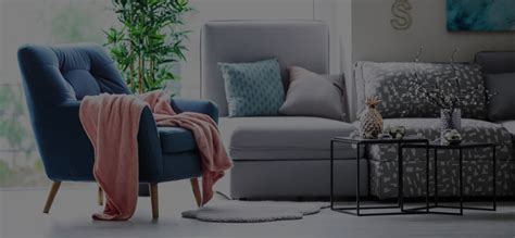 This course will teach you how to design every aspect of a room while taking into account color theory, industry trends, special arrangements, floor plans, design ideas, and interior design basics. Top 7 Lessons You'll Learn in Interior Decorating Courses - QC Design School
