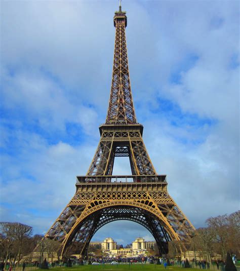 Tour Eiffel Français Babel La Tour Eiffel Der Eiffelturm Ist Das Wahrzeichen Von Paris Und