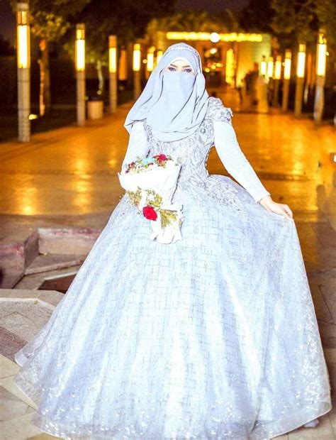 Pin By Naash Ibrahim On Niqab Brides Muslim Bride Beautiful Bride Bridal