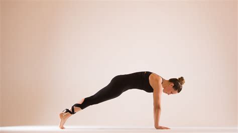 Is There A Right Way To Practice Plank Pose