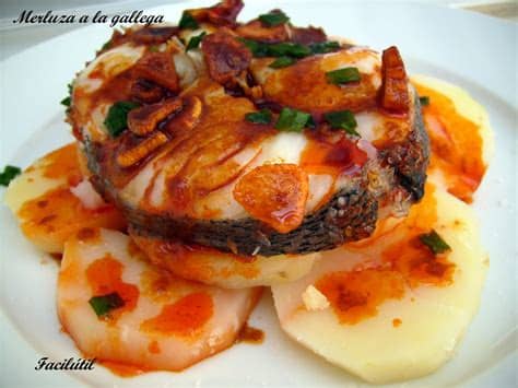 Es muy sencillo y guarda todo su encanto en la humedad y sabor que esta bica gallega es especial para disfrutar en un desayuno, mojada con un buen café y con tiempo para saborearla. Facilútil: Merluza a la gallega