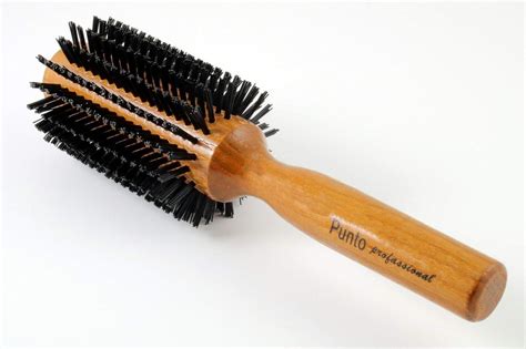 Punto Professional Hair Brush Round Head Wooden Handle
