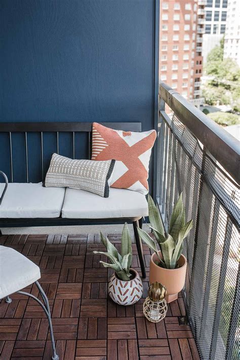 How To Decorate Your Apartment Balcony