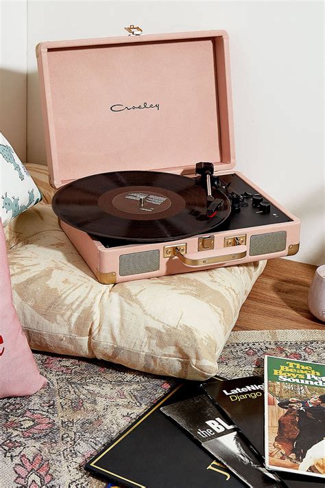 Crosley Cruiser Pink And Gold Bluetooth Vinyl Record Player Pink