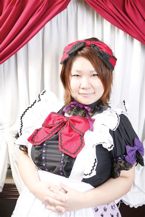 big fat deal the chubby maid cafe