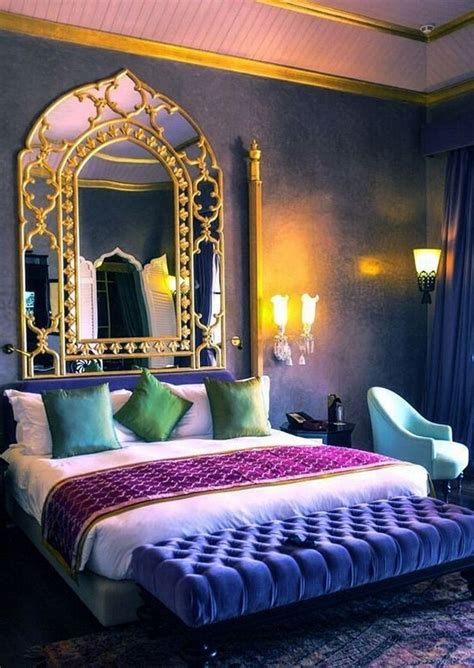 Marvel in the 15 marvelous moroccan bedrooms which features arabian patterns, bright fabrics and fantastic lanterns. 11+ Moroccan Bedroom Decoration Ideas - Page 6 of 12 in ...