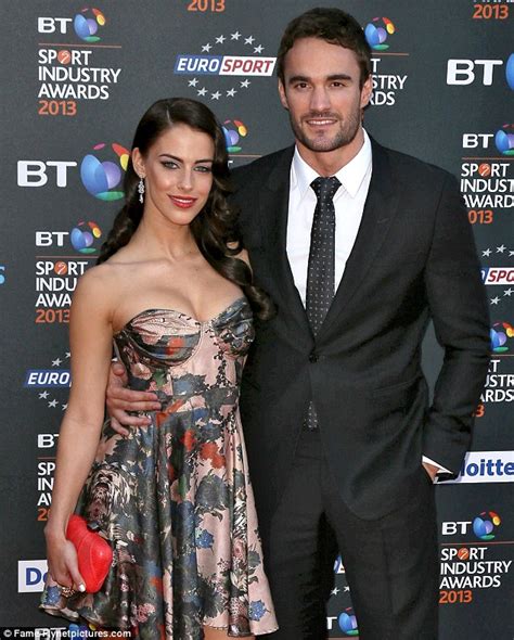 Jessica Lowndes And Thom Evans Make Their Red Carpet Debut As A Couple