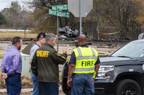 5 Die In Louisiana Plane Crash Northwest Arkansas Democrat Gazette