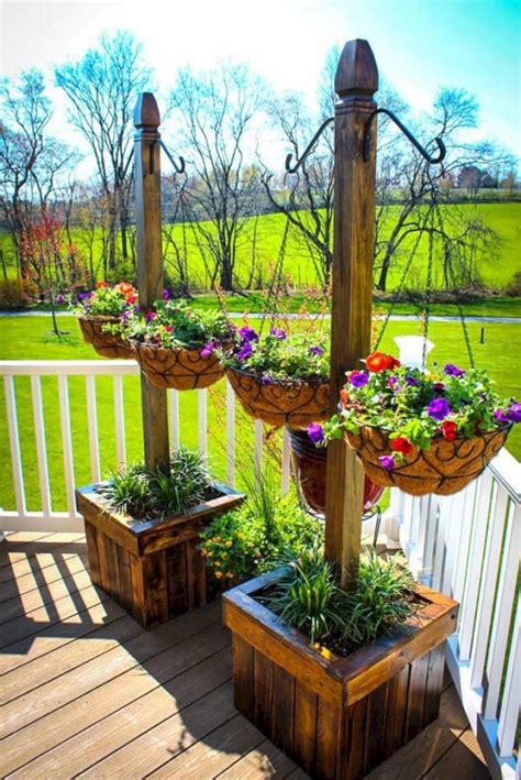 25 Impressive Front Porch Planter Design For Amazing Home Outdoor