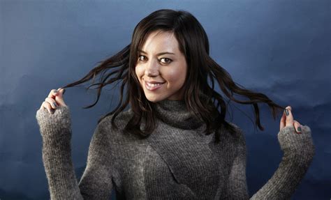 Celebrity Aubrey Plaza Hd Wallpaper