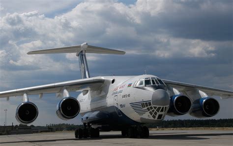 3 Ilyushin Il 76 Hd Wallpapers Background Images Wallpaper Abyss