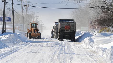 Western New York Digs Out After Heavy Snowfall The New York Times