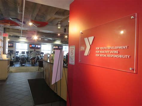 Ymca Of Metropolitan Milwaukee Seeks To Grow Community Reach Outside