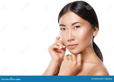 portrait d une jeune et belle femme asiatique image stock image du cosmétiques dame 244255785
