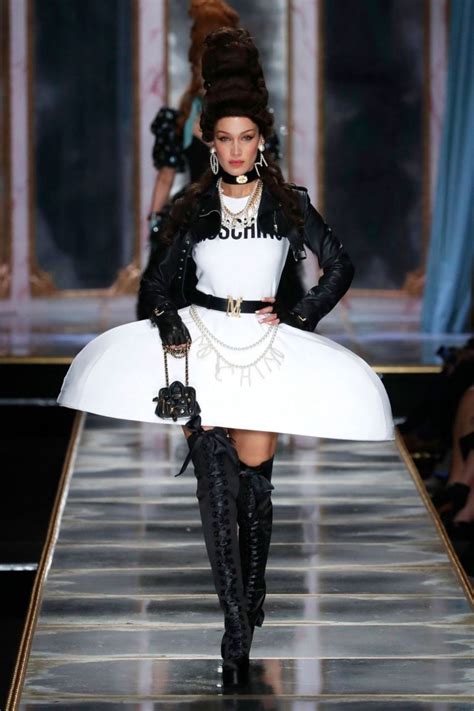 Bella Hadid Rock Runway Moschino Fallwinter 20202021 Show In Milan