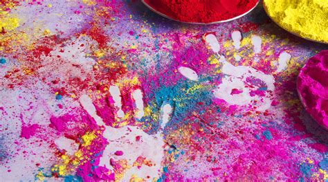 Holi is a colourful and happy hindu holiday celebrated on the last full moon of the lunar month of phalguna at the end of the winter season. Holi Milan in the time of Covid, even state assembly wants to celebrate - Telegraph India