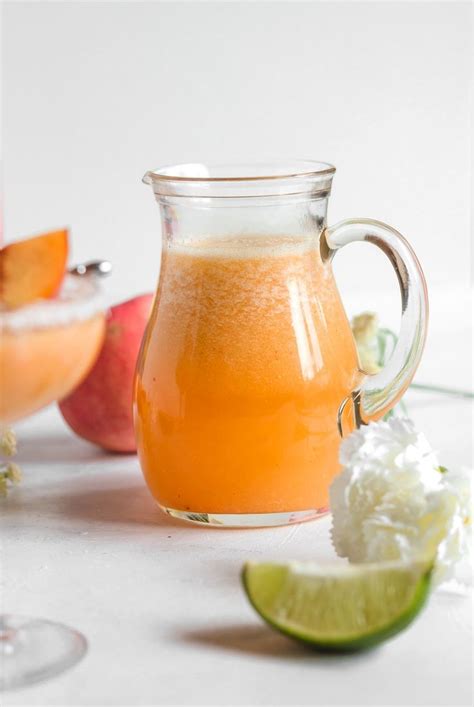 The Best Fresh Peach Margaritas Recipe Peach Margarita Homemade