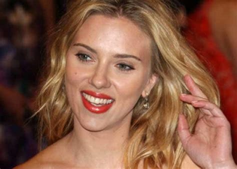 Scarlett Johansson Claims Her Good Looks And Sex Appeal Have Cost Her