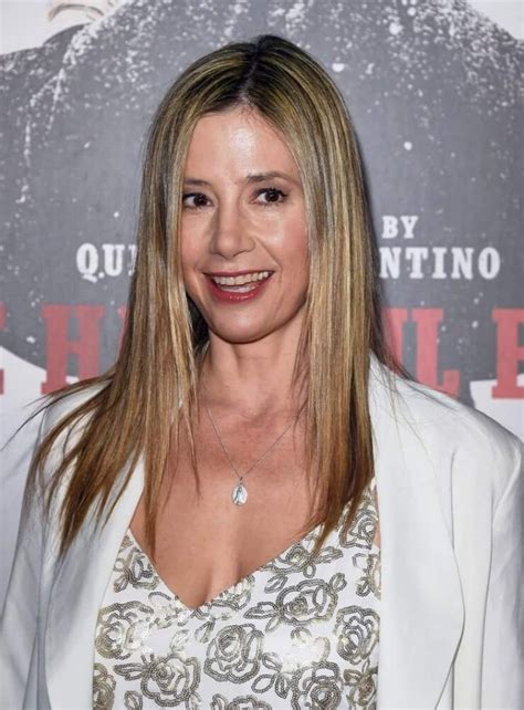 Mira Sorvino Nude Pictures Brings Together Style Sassiness And