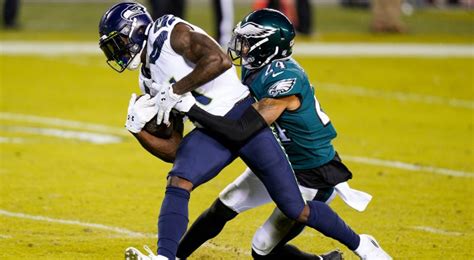 Find the latest in dk metcalf merchandise and memorabilia, or check out the rest of our nfl football gear for. DK Metcalf et Seahawks gash Eagles lors de la victoire du ...