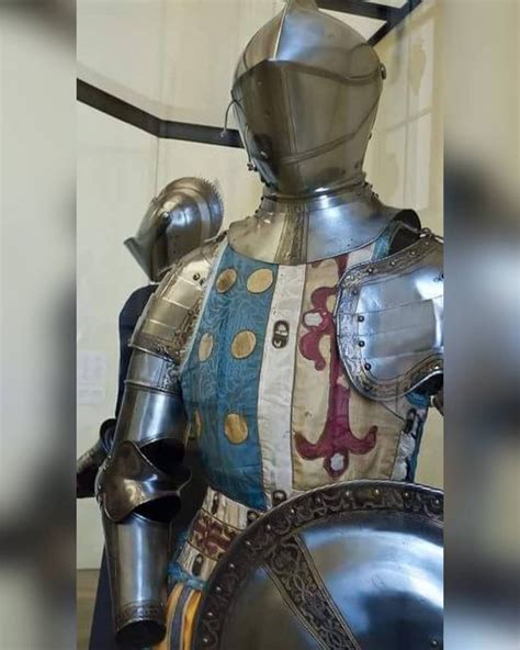 El nuevo sancho de ávila cuenta con 20 salas velatorio, 3. Parts of Armor made for the Spanish Nobelman Don Sancho de ...