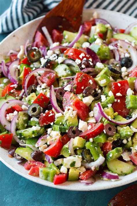 How To Make A Simple Greek Salad