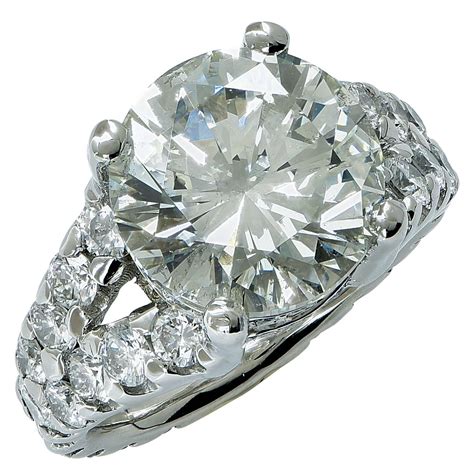 Elegant 10 Carat Diamond Platinum Engagement Ring For Sale At 1stdibs