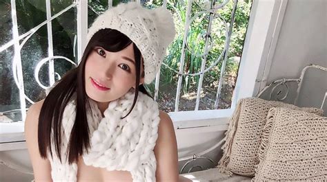Japanese Tourists Bid £900 For Overnight Stay In Hot Spring With Famous Porn Star World News