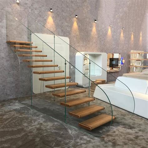 Solid Wood Tread Straight Floating Staircase Glass Railing Stairs