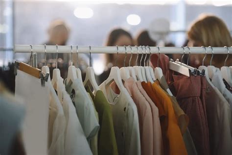 22 Best New York Wholesale Clothing Vendors 2024 Ecommerce Tips