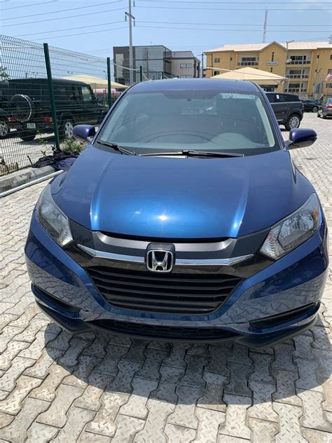 Sized to be perfect for both city streets as well as mountain highways. 2015 Honda HRV.... 7m - Autos - Nigeria