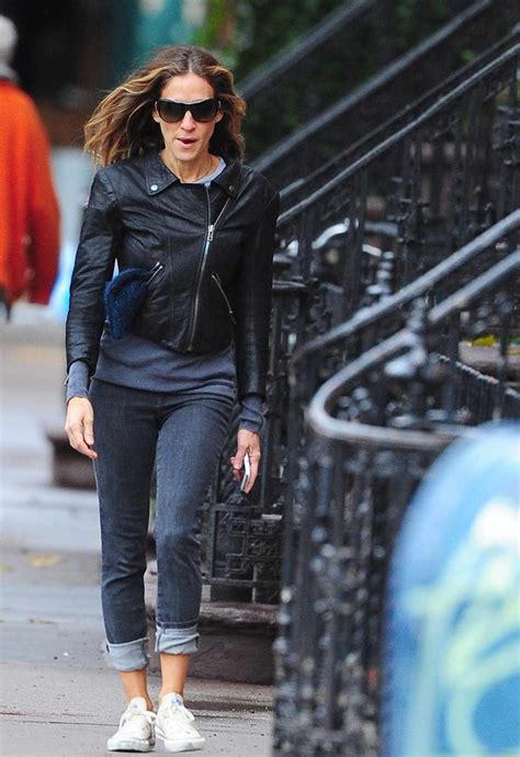 Sarah Jessica Parker Found 50 Stretchy Skinny Jeans Youll Want To