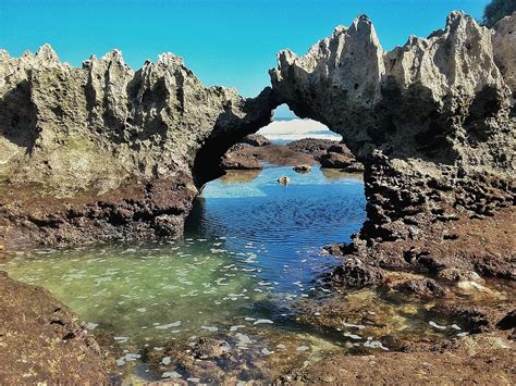 Pantai karang bolong adalah salah satu destinasi eksotis yang bisa ditemukan di pacitan. Telepon Pantai Karang Bolong - Vlog Anak || Liburan ...