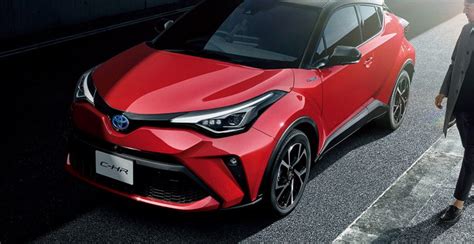 New Toyota Chr 2020 โตโยต้า ซีเอชอาร์ ปรับโฉมใหม่ เปลี่ยนไฟหน้า หลัง