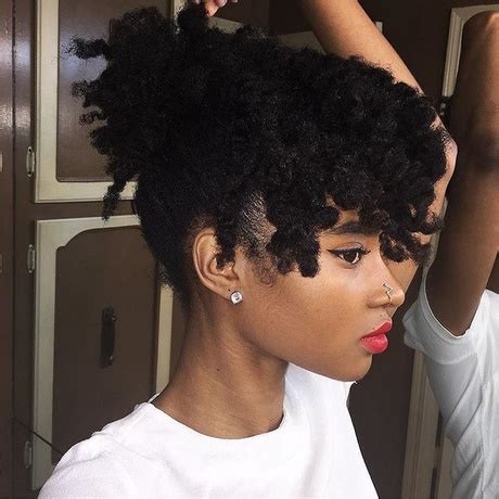 Découvrez nos produits et accessoires pour cheveux. Coiffure cheveux naturel afro